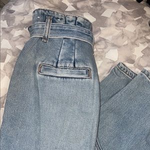 American eagle size 4 x-short new with tags